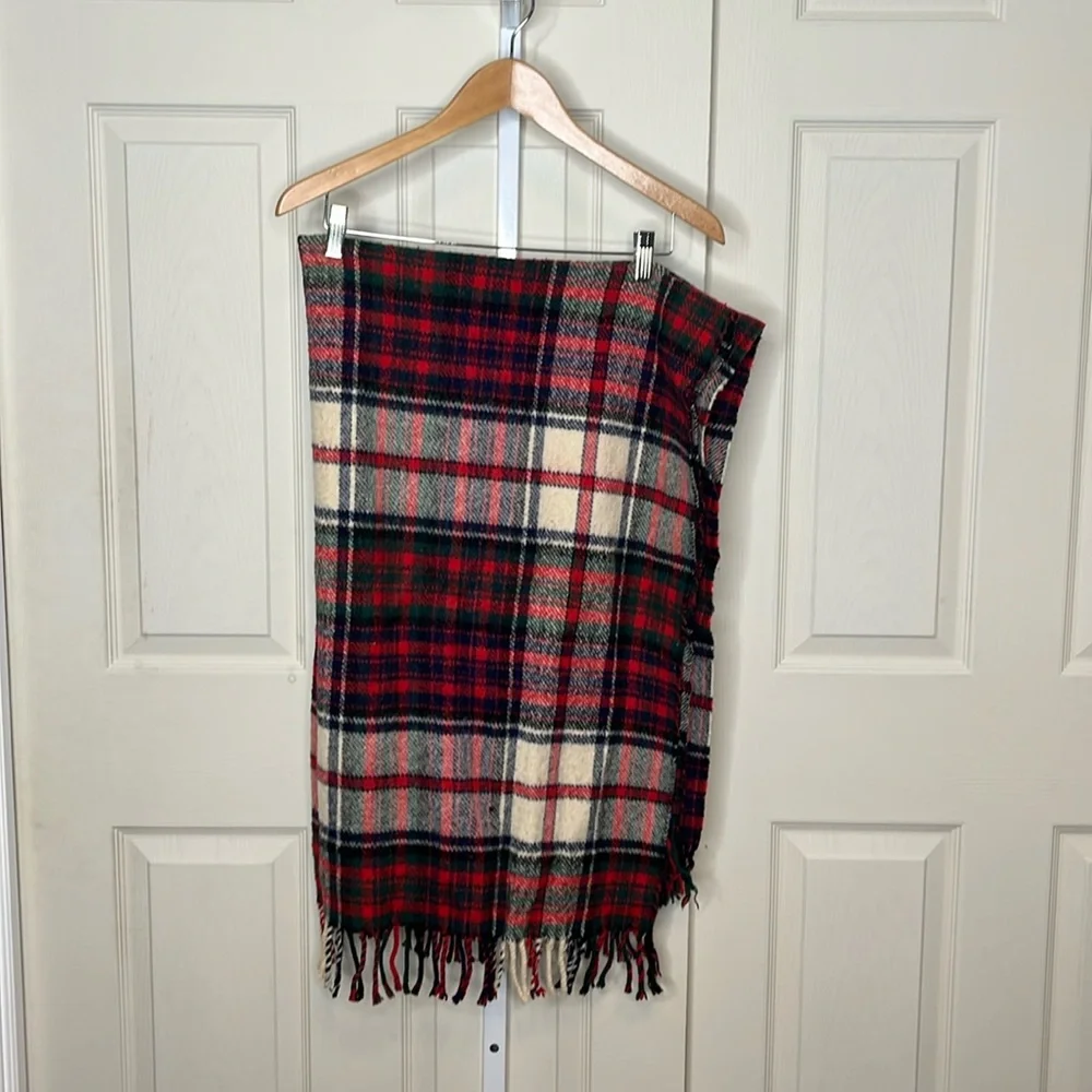 Archie Brown & Son Wool Woven